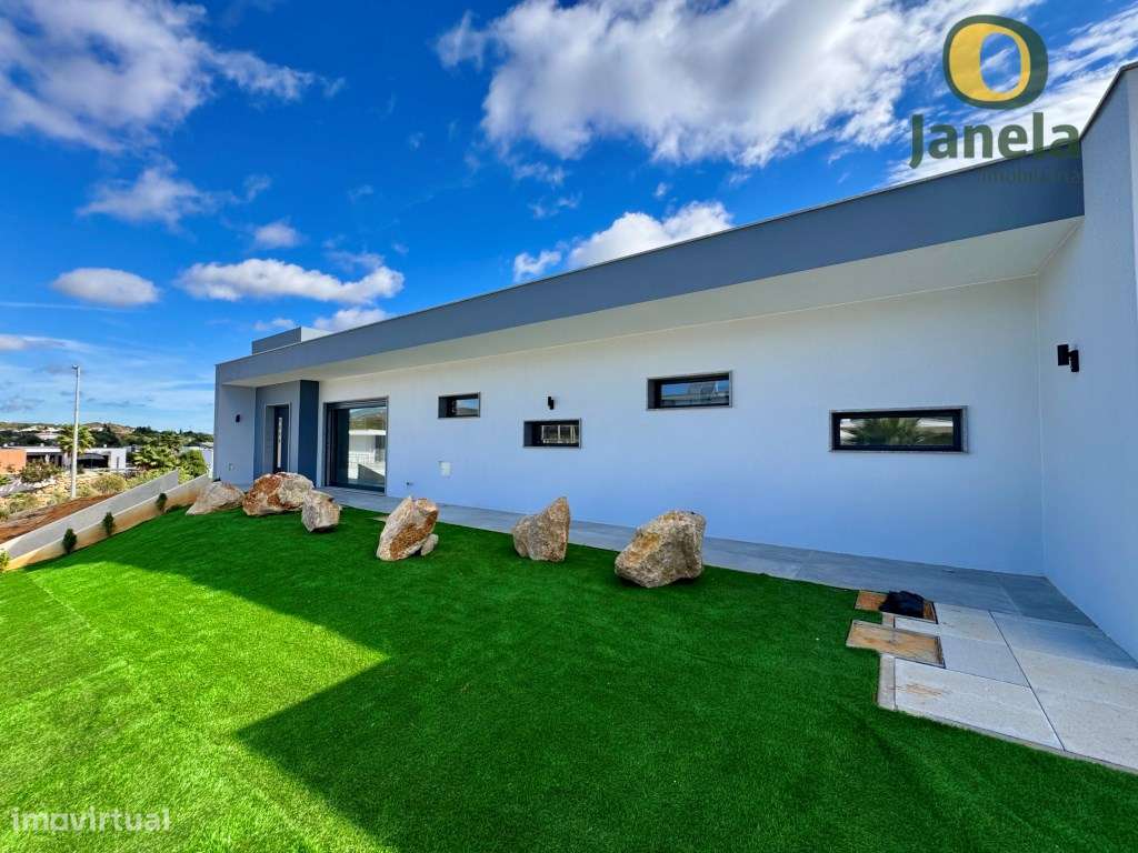 Fantástica Moradia T3+1, Piscina Privada e Excelentes Áreas Exteriores - Grande imagem: 5/38