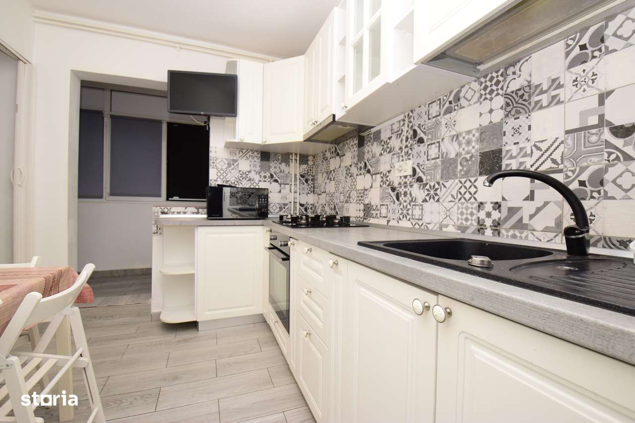 2 camere decomandat, parcare inclusă, metrou Nicolae Grigorescu - Imagine principală: 4/13