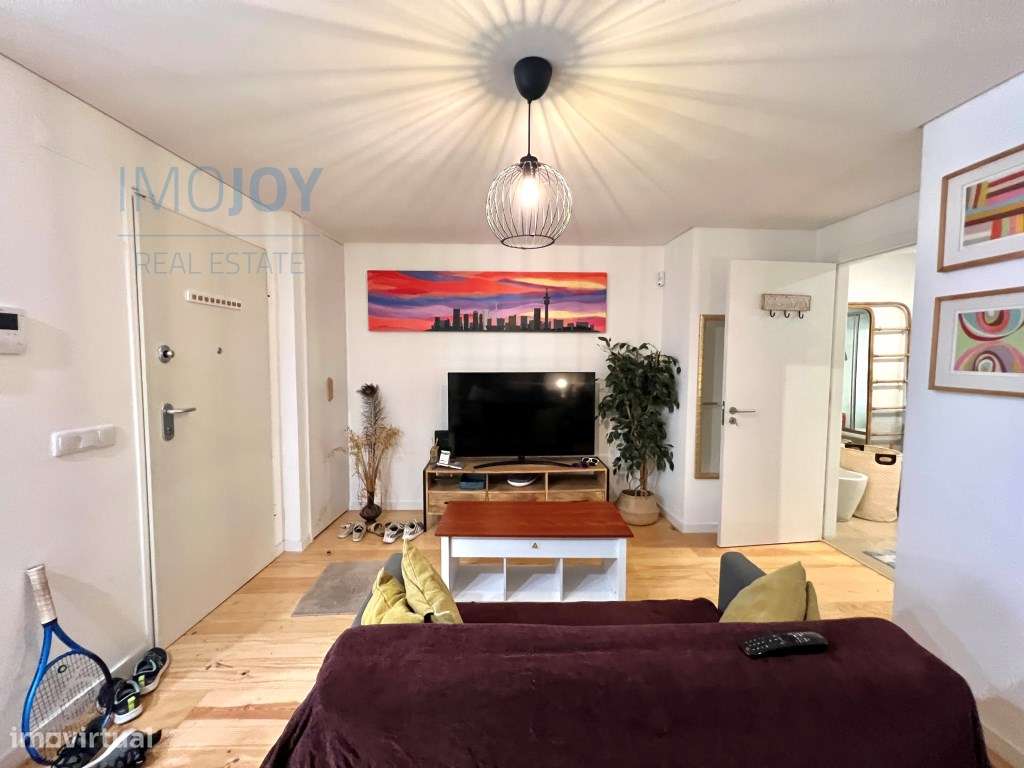 Apartamento T1 com Terraço na Calçada da Graça em Lisboa - Grande imagem: 4/18