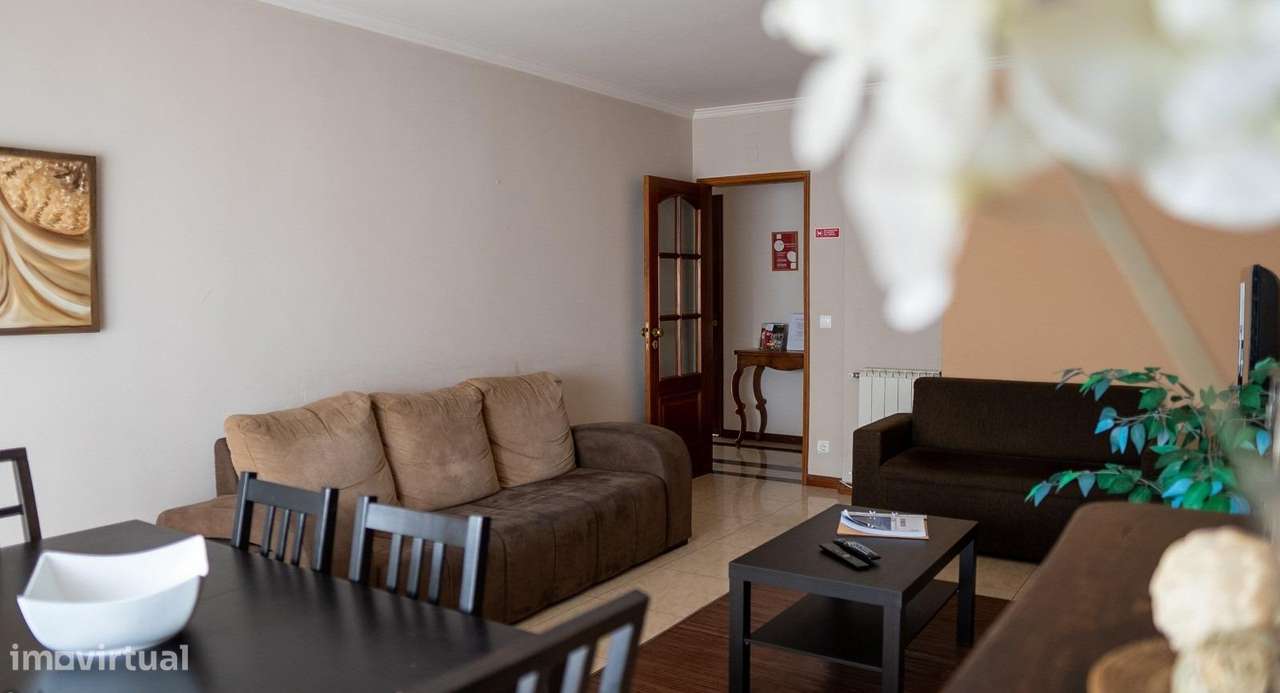 Apartamento T3 (Av. Santos Graça)-16