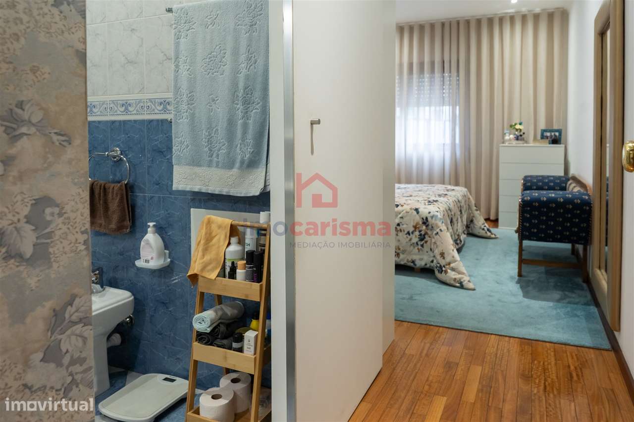 Apartamento T3 no centro de Vila das Aves, Santo Tirso-16