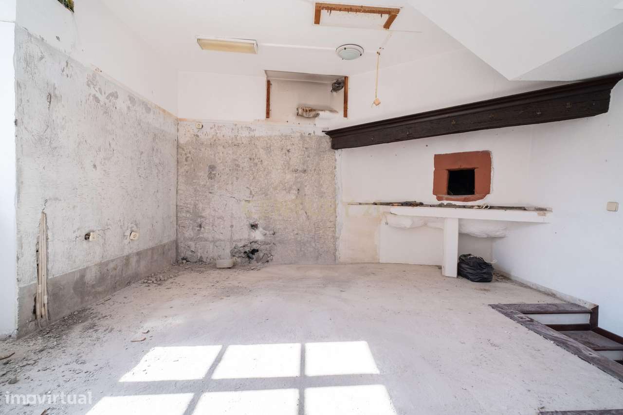 Prédio na Zona Velha do Funchal – Oportunidade de Investimento-36