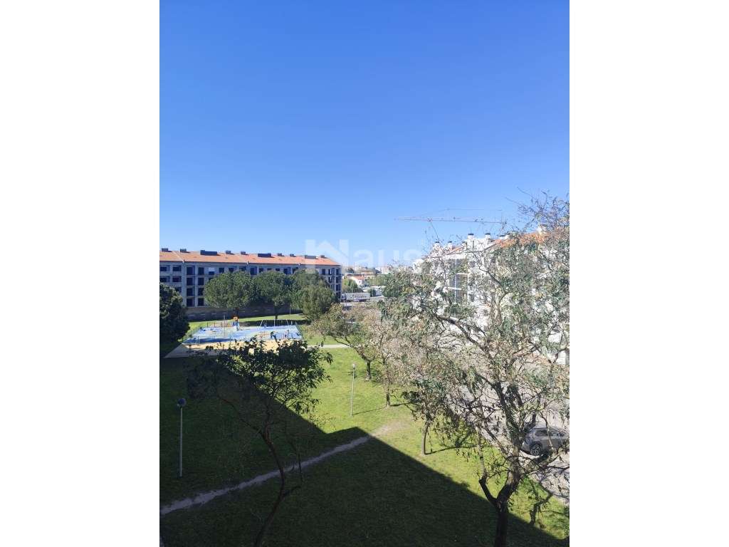 T3 com parqueamento e arrecadação-22