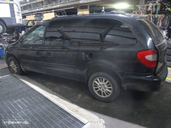 Carro MOT: VM28C  CXVEL:  CHRYSLER GRAND VOYAGER 4 FASE 2 LONG 2006 2.8CRD 150CV 5P PRETO DIESEL - 4