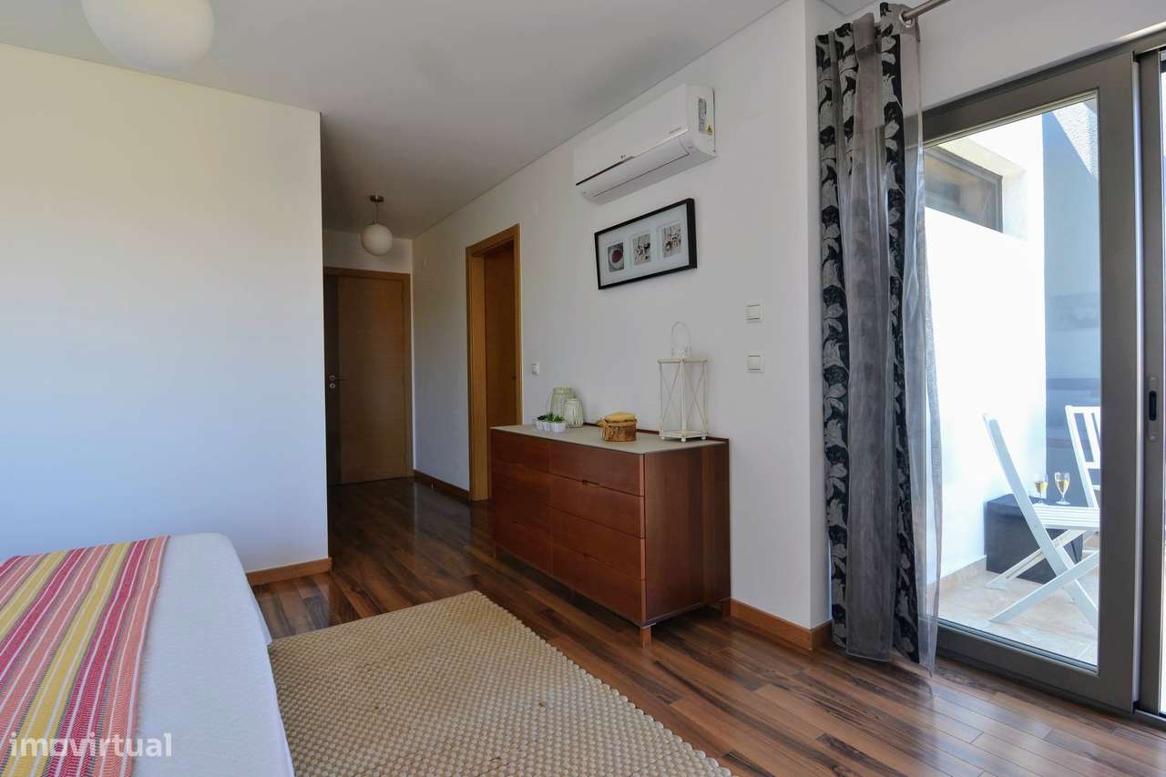 Moradia em condomínio com piscina - Alcochete-15