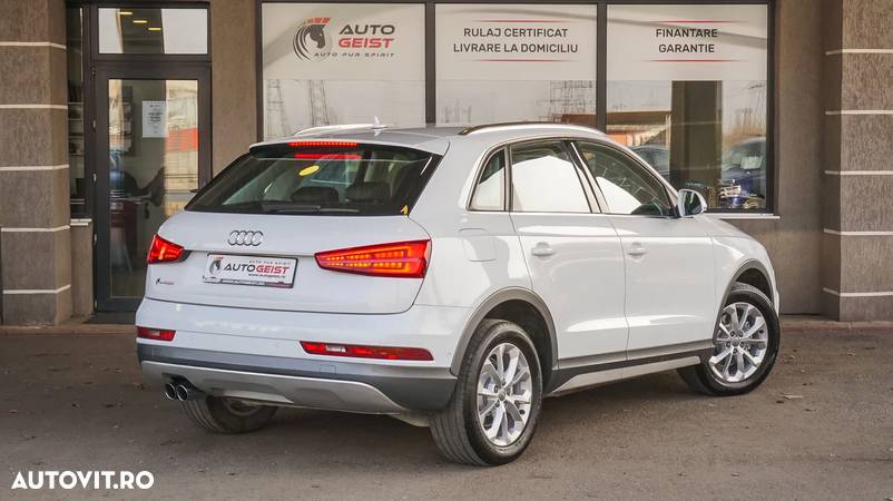 Audi Q3 1.4 TFSI Stronic - 5