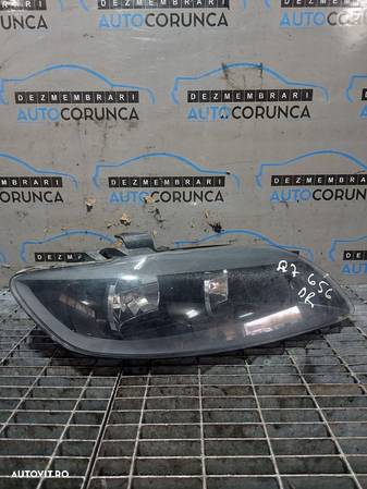 Far Dreapta Audi Q7 2005 - 2009 SUV 4 Usi (656) Xenon - 2