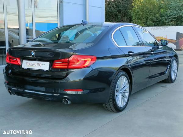 BMW Seria 5 530i xDrive Aut. Luxury Line - 3