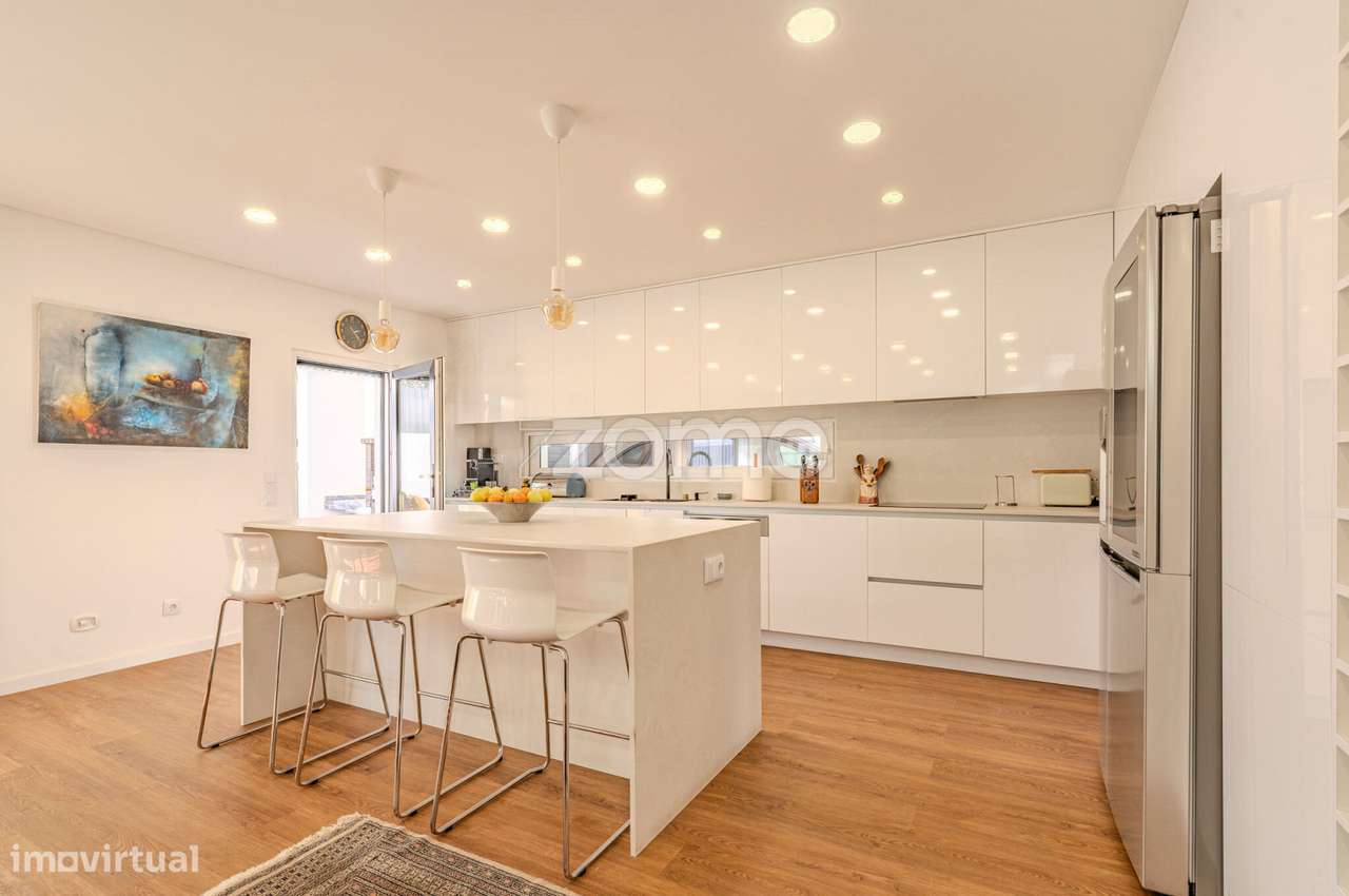 Moradia T4 em Fernão Ferro - Grande imagem: 5/43