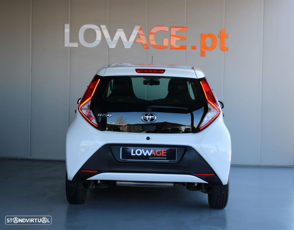 Toyota Aygo 1.0 X-Play - 11