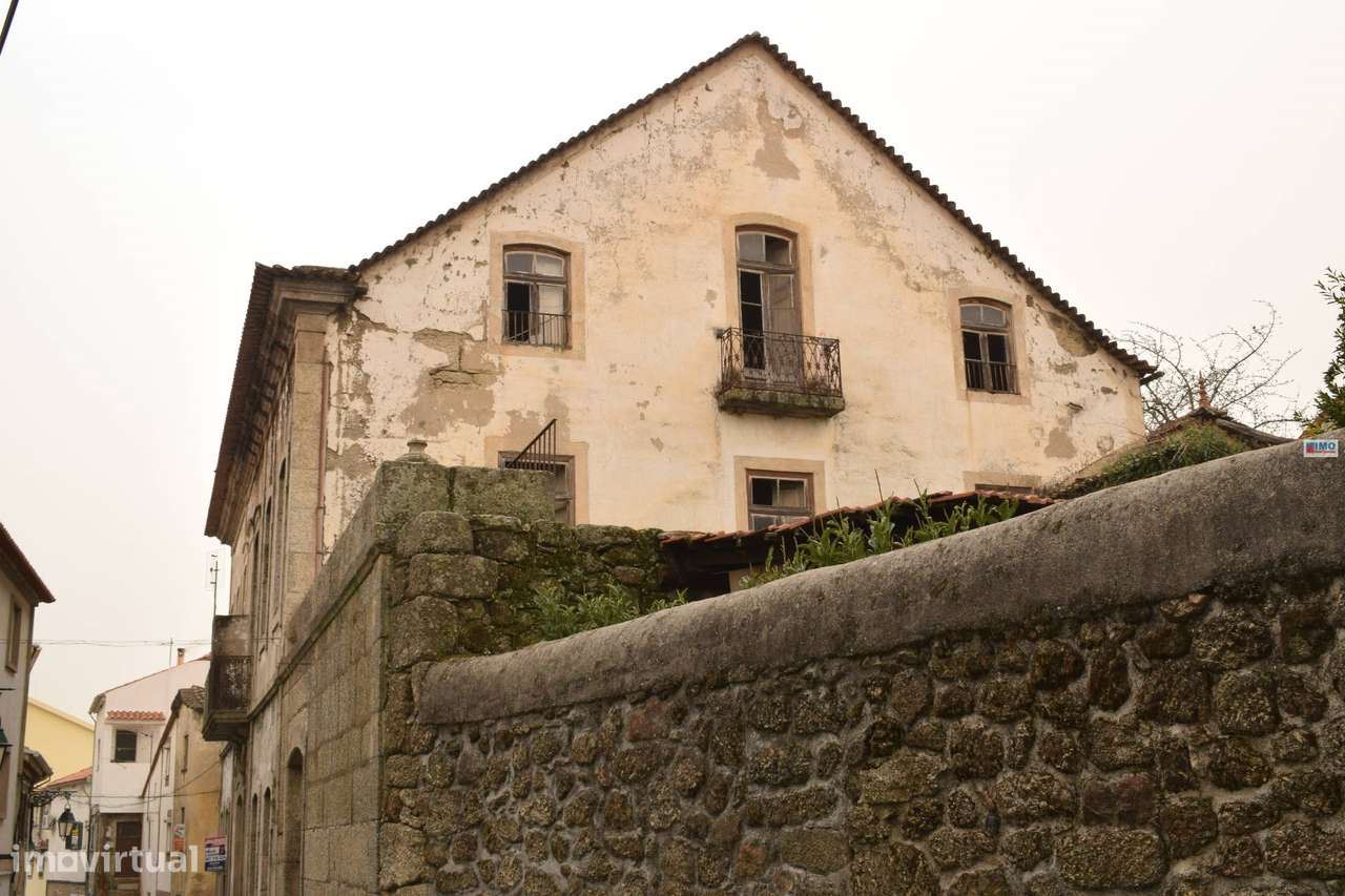 Moradia p/ Recuperar - Centro do Teixoso-7