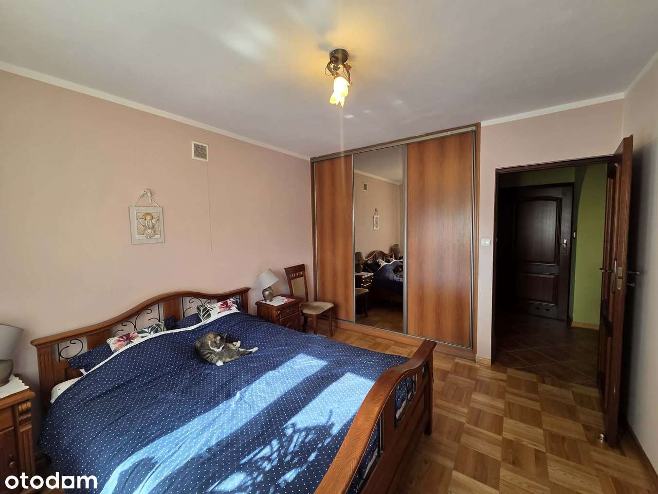 Polecam! Dom wolnostojący z poddaszem użytkowym-5
