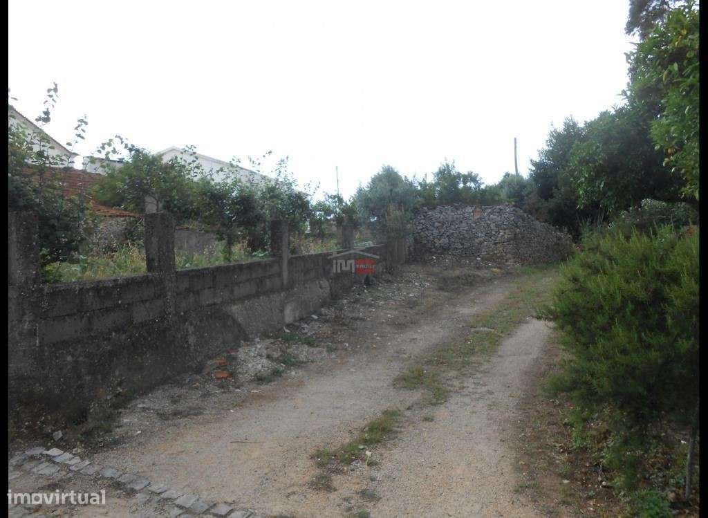 TERRENO PARA CONSTRUÇÃO COM 2880 M2 - MORADIA PARA RESTAURO-18