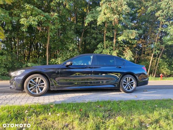 BMW Seria 7 750Li xDrive - 2