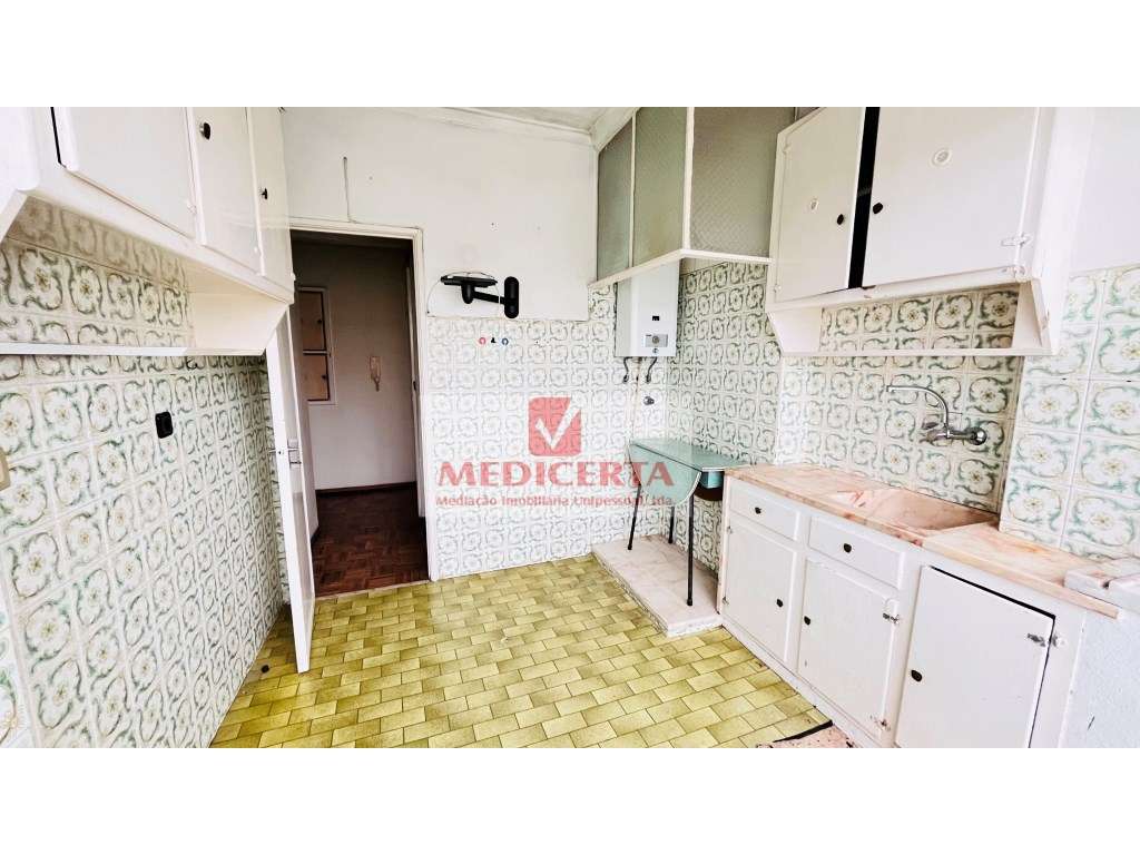 T2 Cacém de Cima - Loja Cidadão - Para Obras - Grande imagem: 5/18