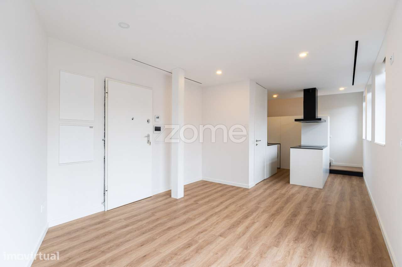 Apartamento T1 Duplex localizado em Arca d’Água, Porto - Grande imagem: 2/18
