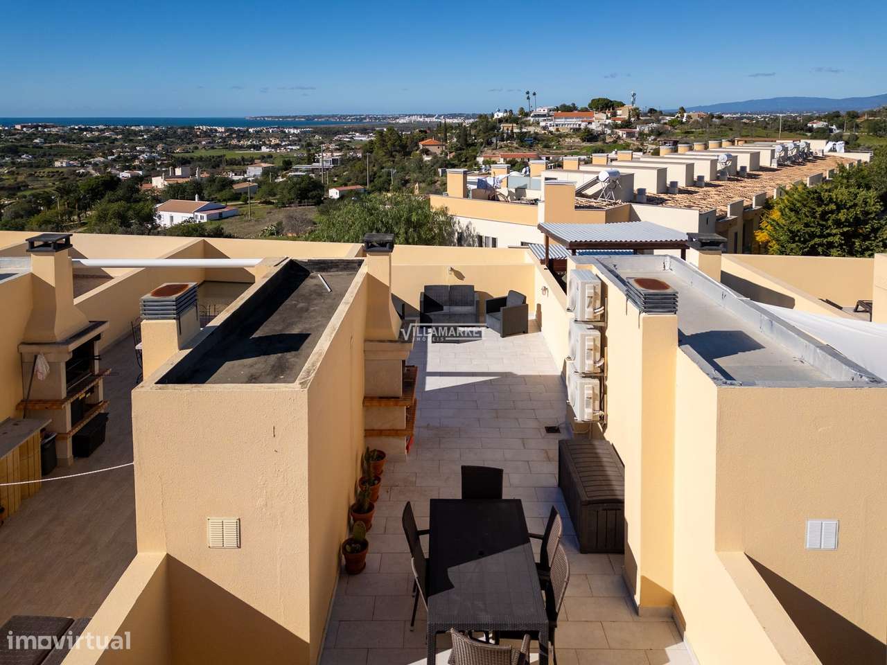 Moradia V2 com vista mar inserida em condomínio fechado com piscina si - Grande imagem: 5/45