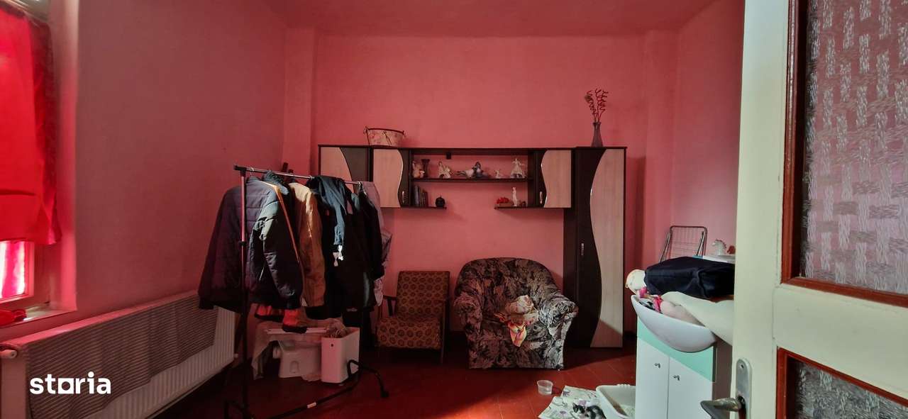 Casa 3 camere+bucatarie, beci + garsoniera, zona Casa de cultura!!!-14