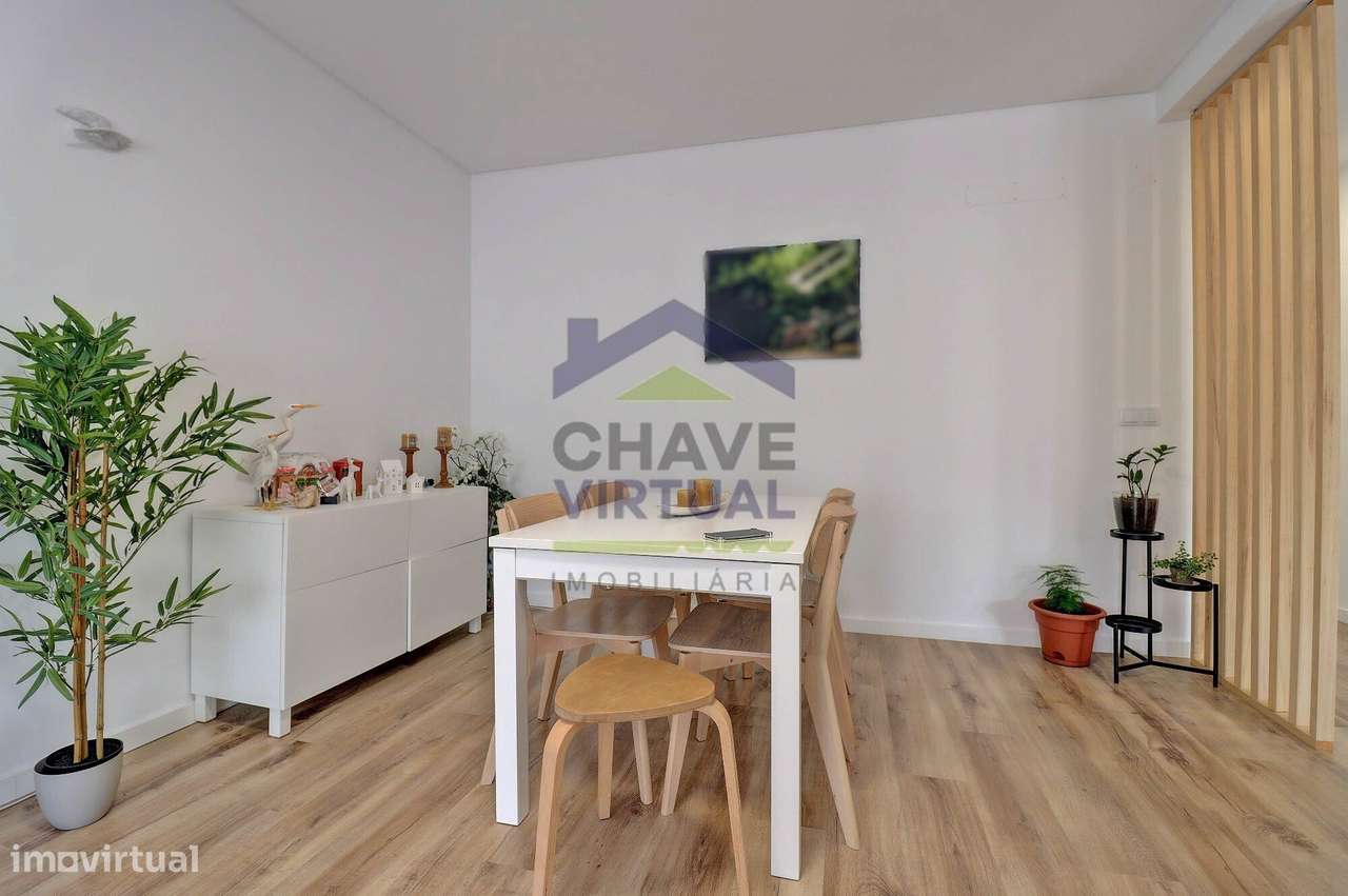 Excelente Apartamento T3 com Garagem - Centro Bombarral-8