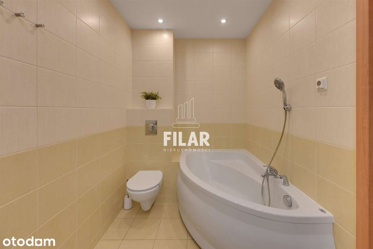 Os. Dolina Cisów, cisza i spokój, balkon, hala-12