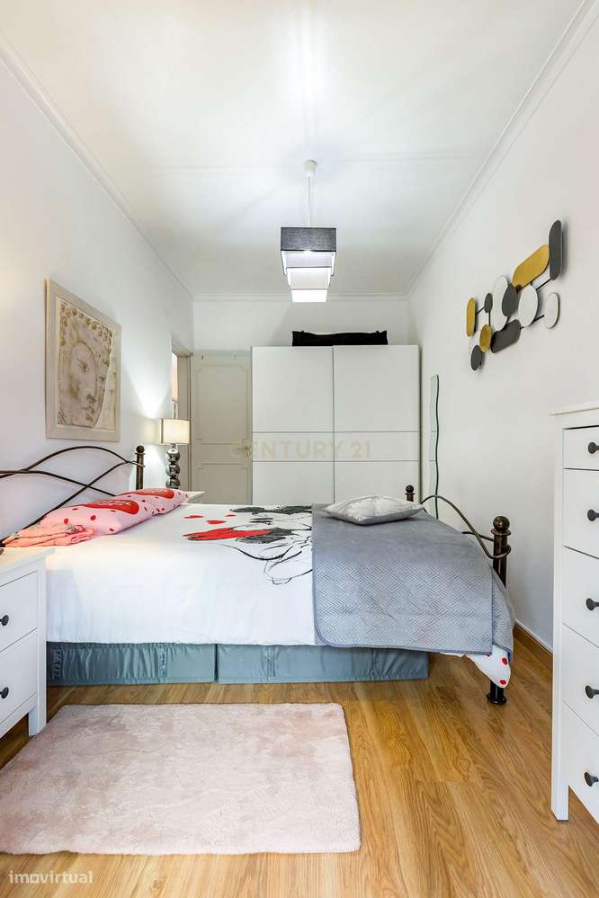 T2 Remodelado - Torre da Marinha 1 andar-23