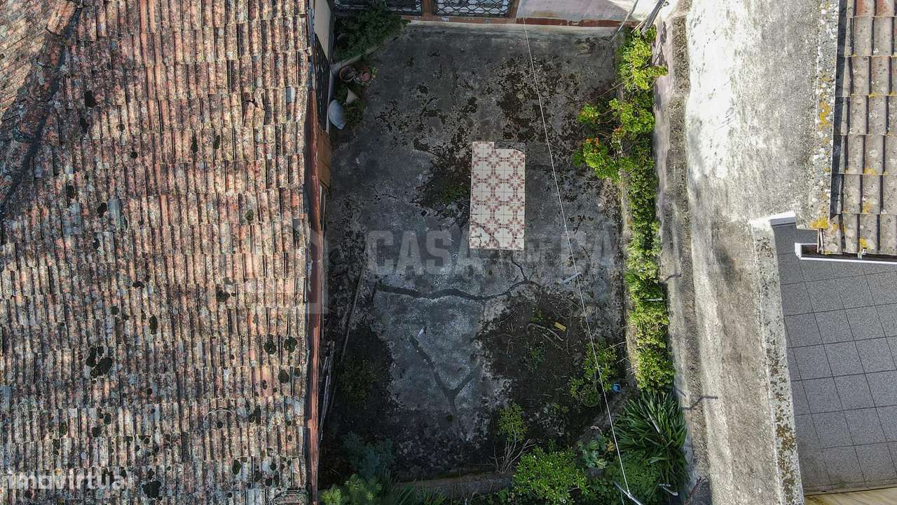 Prédio no Centro Histórico - Grande imagem: 4/13