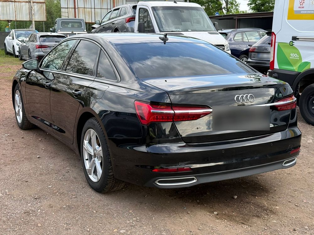 Audi A6 C8 50 TFSI e quattro S tronic design 2022