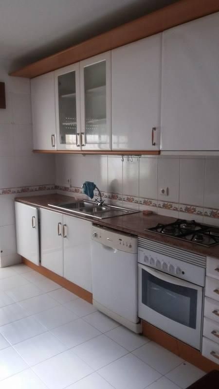 Apartamento Duplex com parqueamento Benavente