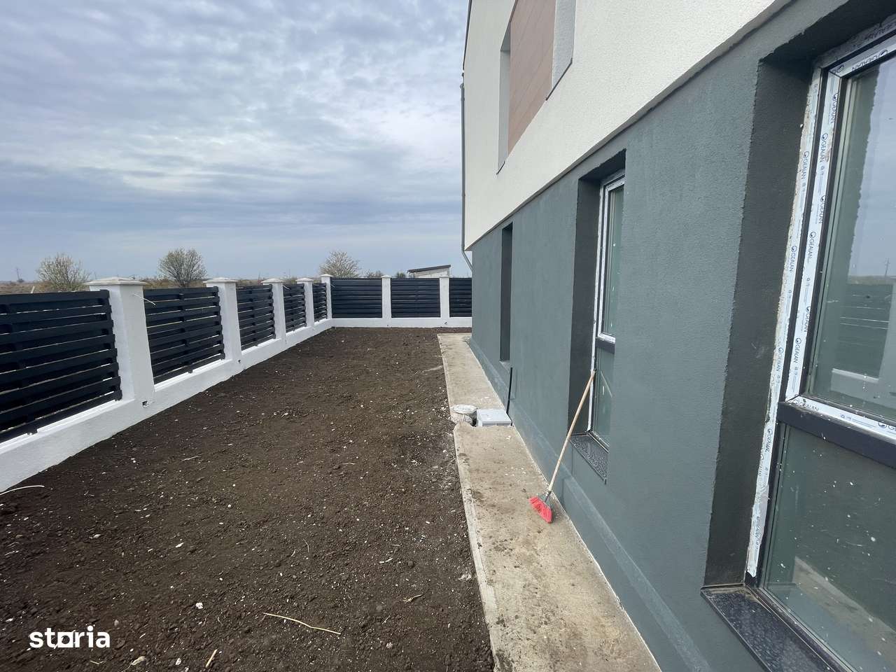 Casa Moderna P+1+M. 5 cam.Util 171 mp.Teren 242 mp - Imagine principală: 4/20