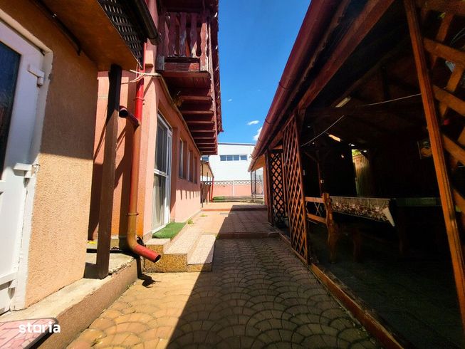 Casa 5 camere, zona Plastor-14