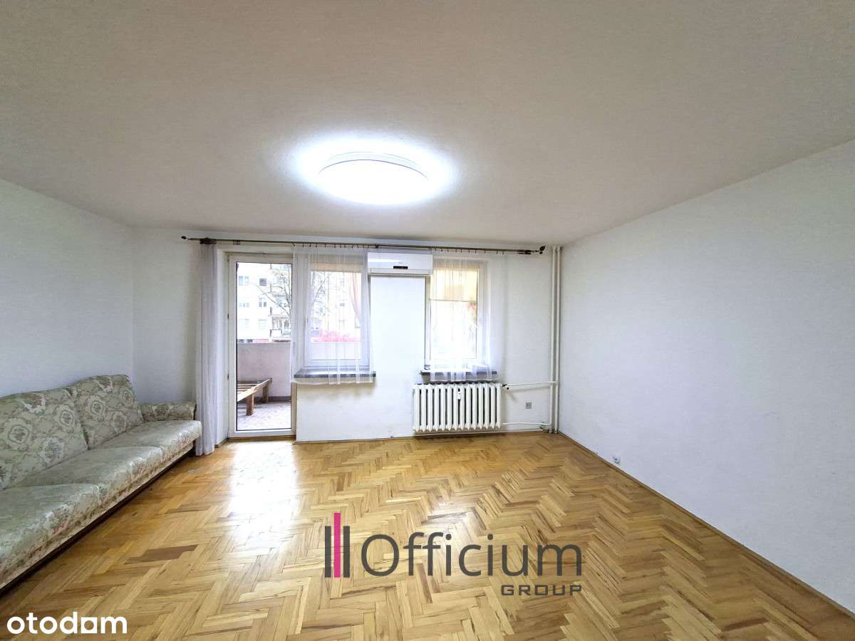 Dwa oddzielne pokoje z balkonem, Rondo Krwiodawców-1