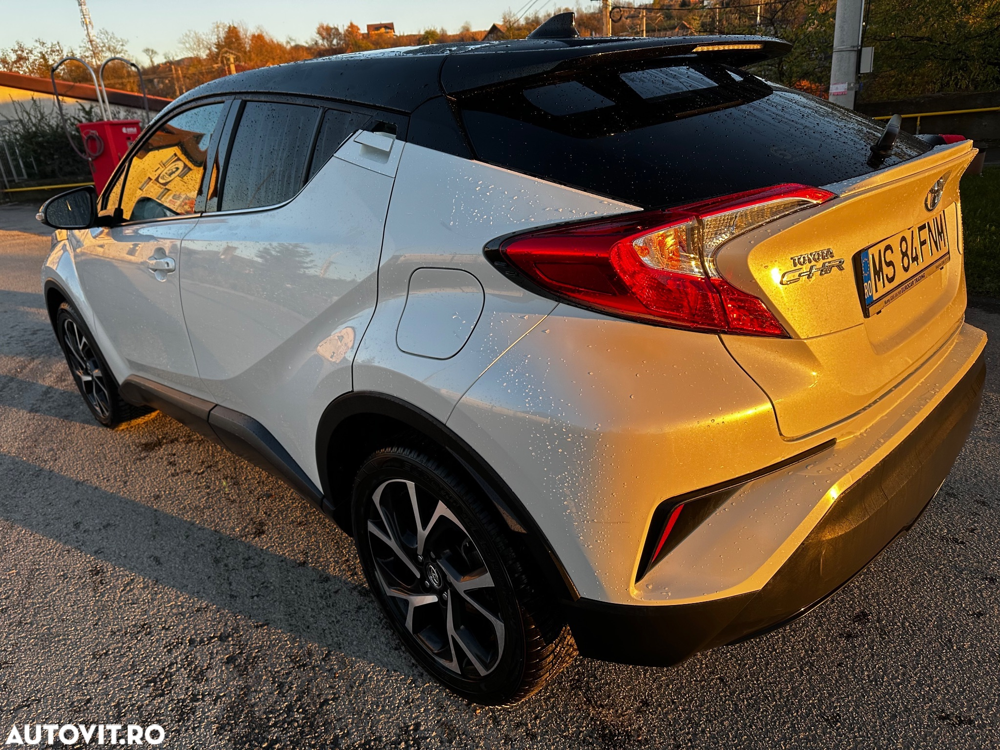 Toyota C-HR 1.2 Turbo 4x2 CVT C-ult - 5