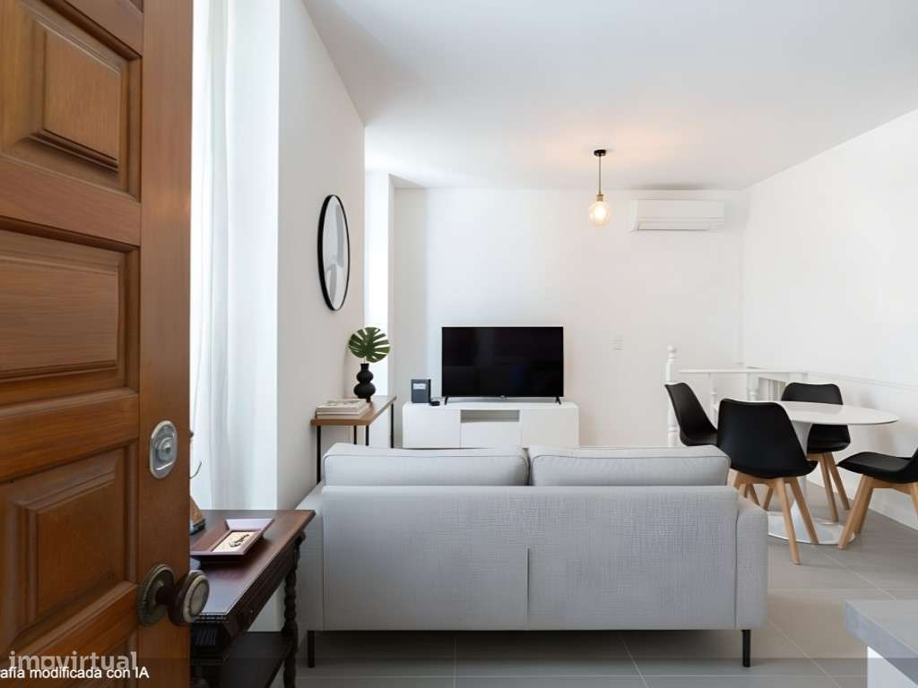 T3 Renovado e Mobilado com Licença AL na Penha de França - Grande imagem: 4/33