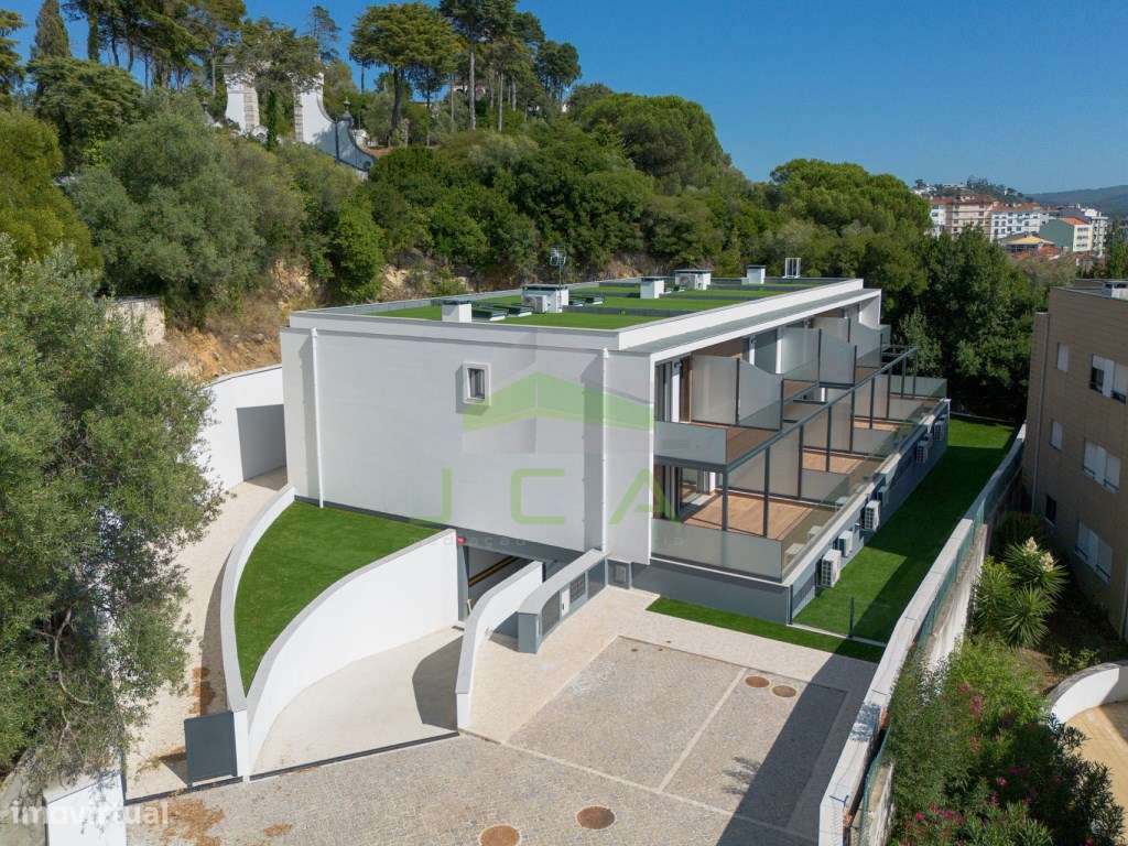 Moradia Nova no Centro de Leiria - Grande imagem: 2/44