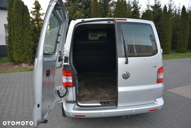 Volkswagen Transporter - 21