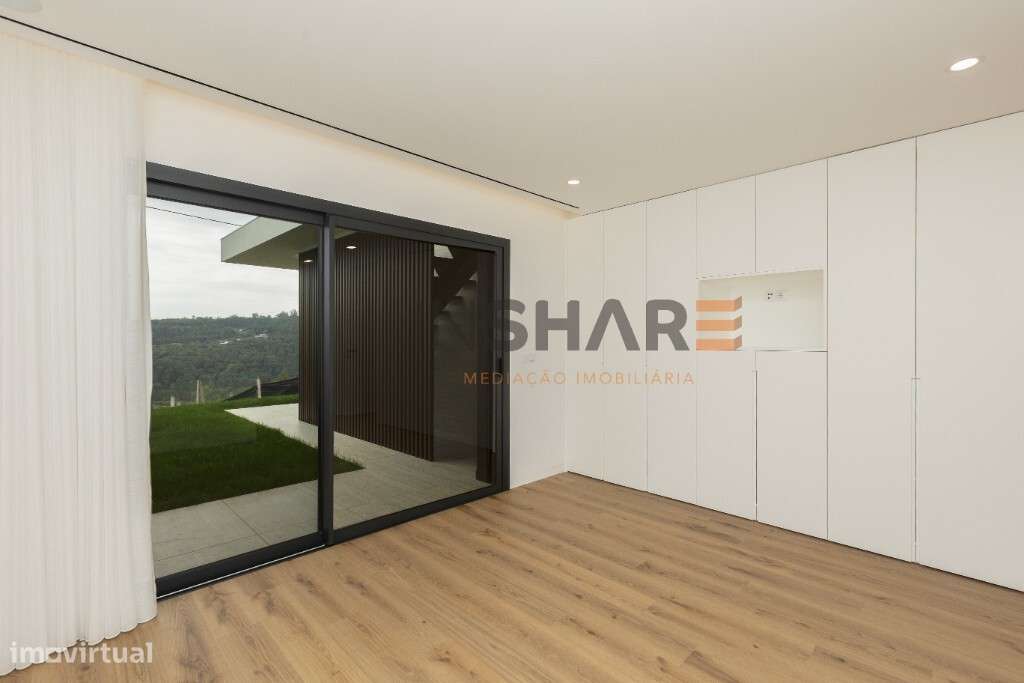 Moradia Individual T4 - Nevogilde - Vila Verde - Braga-28