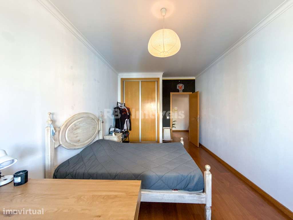Apartamento T4 Duplex c/ Varandas, Arrecadação e Parqueamento - no ...-58