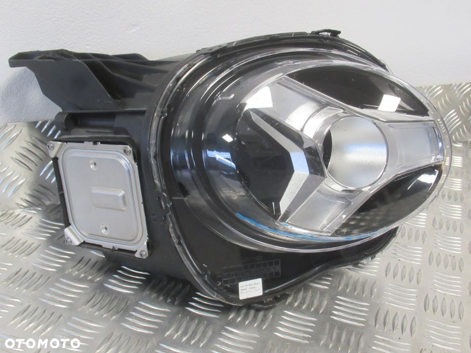 LAMPA PRZEDNIA PRZÓD PRAWA NISSAN JUKE II FULL LED 2019- - 2