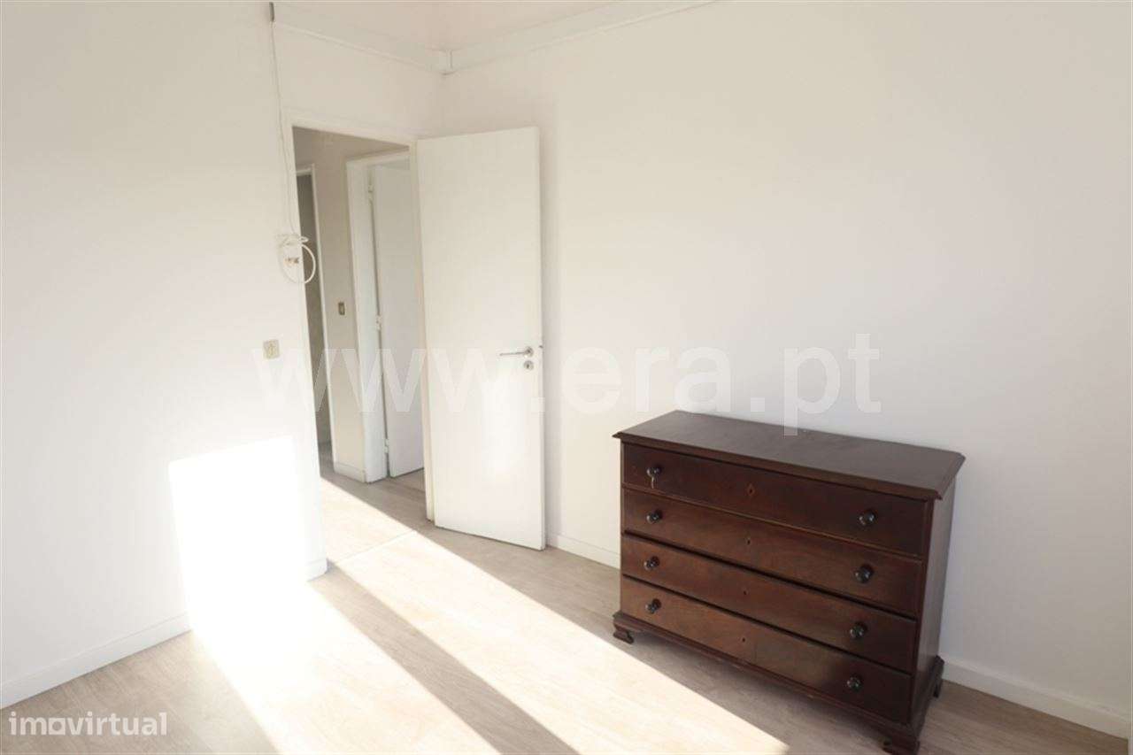 Apartamento T3; Cruz de Pau-10