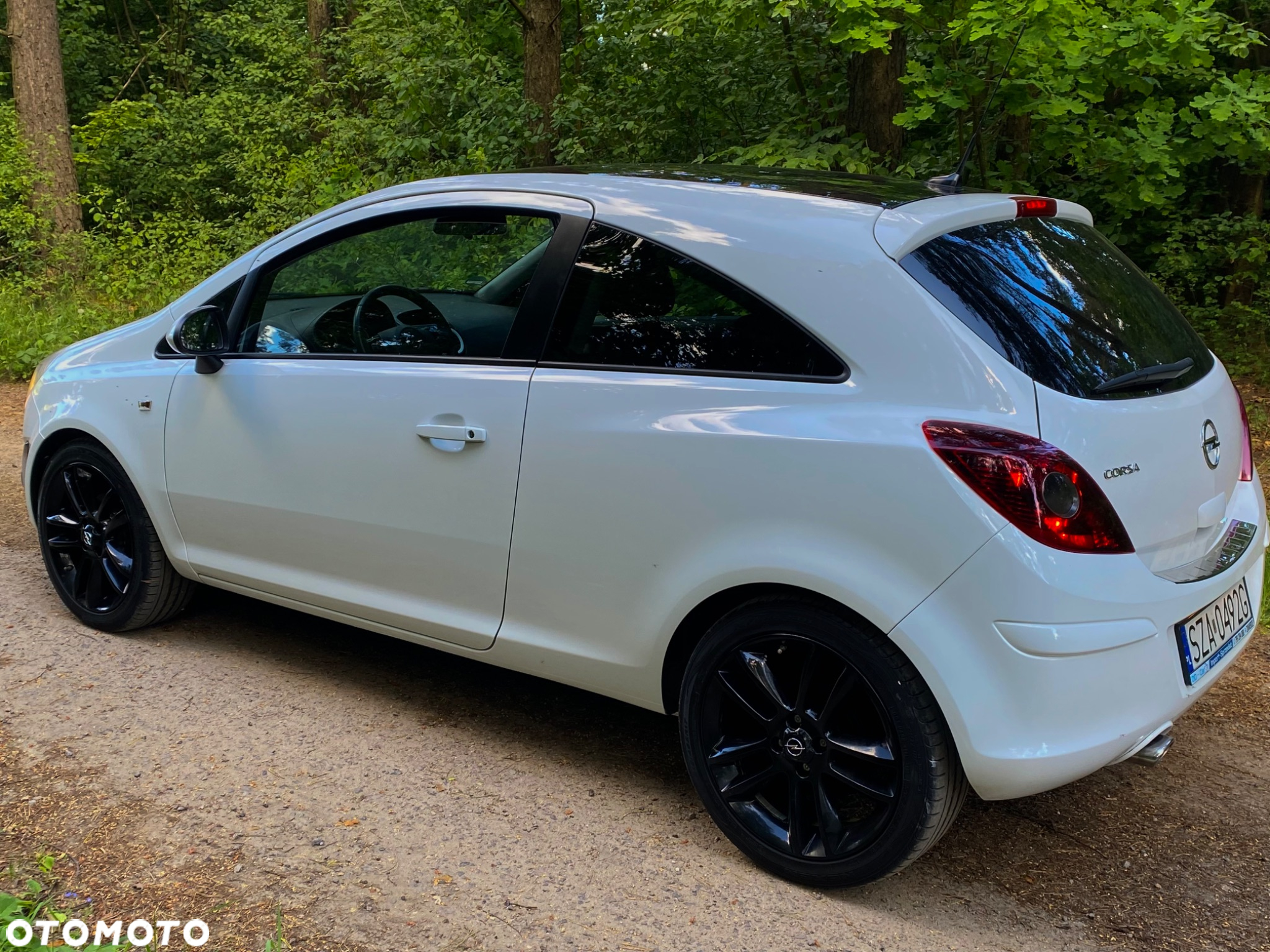 Opel Corsa 1.4 16V Color Edition - 8