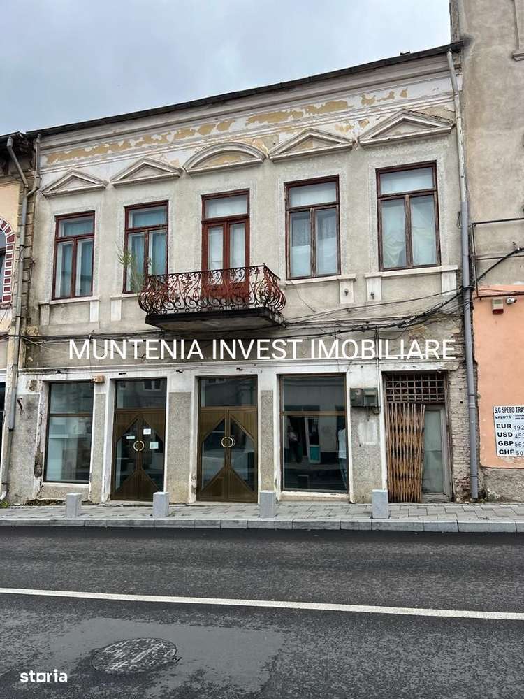 Casa 7 camere de vanzare Curtea de Arges,centrul istoric - Imagine principală: 1/6