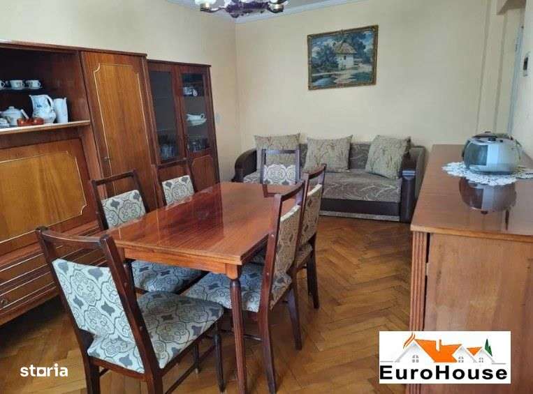 Apartament cu 3 camere de vanzare in Alba Iulia Cetate - Imagine principală: 1/8