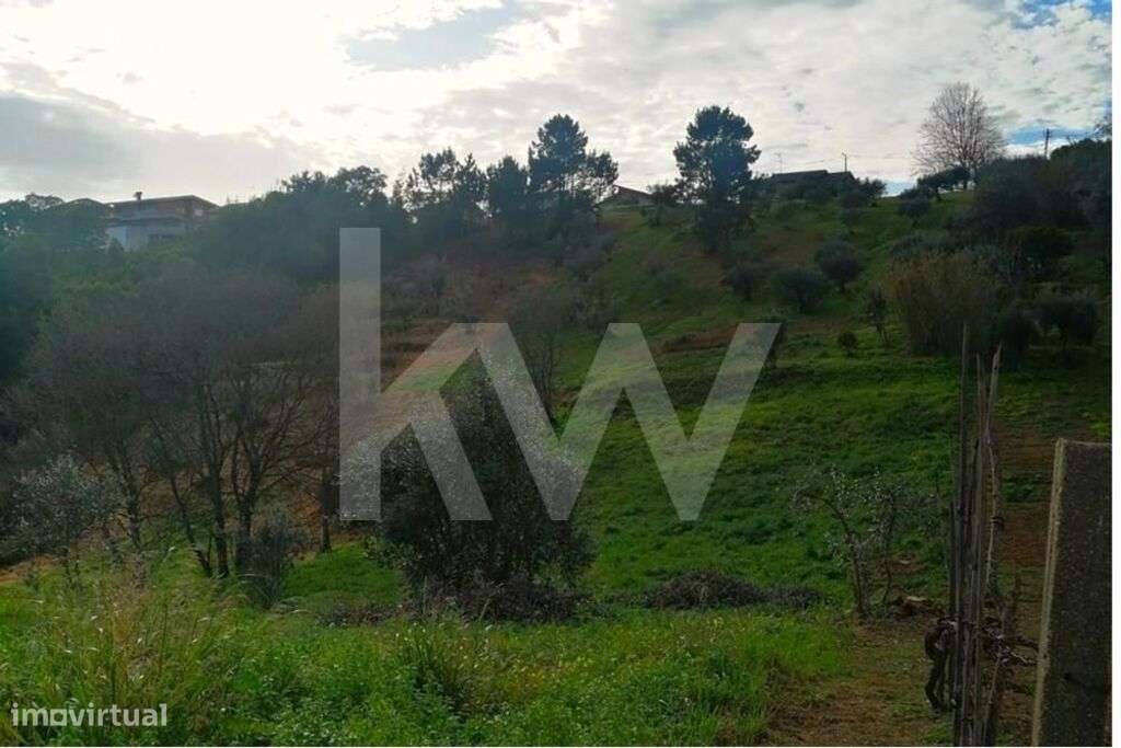 Terreno Urbanizável com 2340m2 - Grande imagem: 2/12