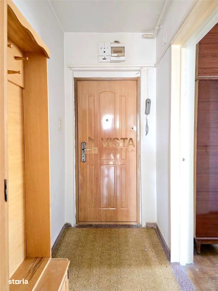 Apartament 3 camere, zona Astra-10