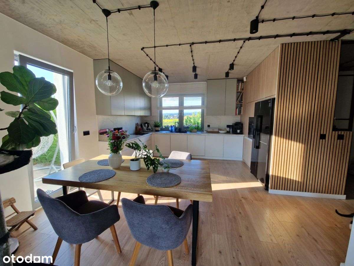 Dom z garażem dla wymagającego klienta - Pełny obrazek: 4/15