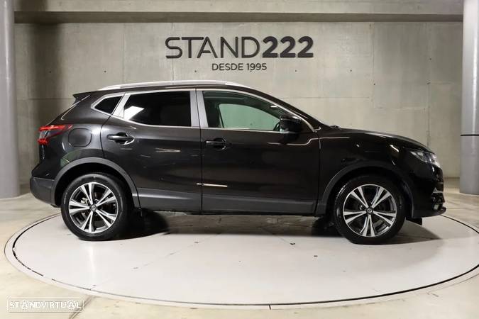 Nissan Qashqai 1.5 dCi N-Connecta J18 - 4