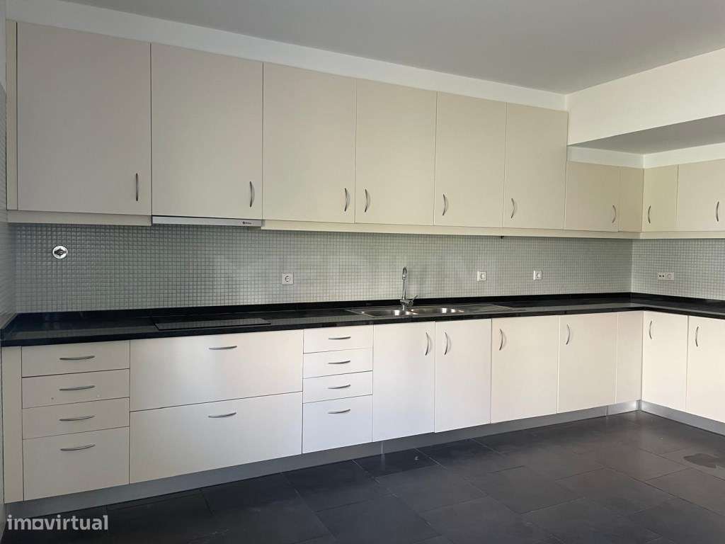 Apartamento T3 no centro da cidade - Grande imagem: 4/18