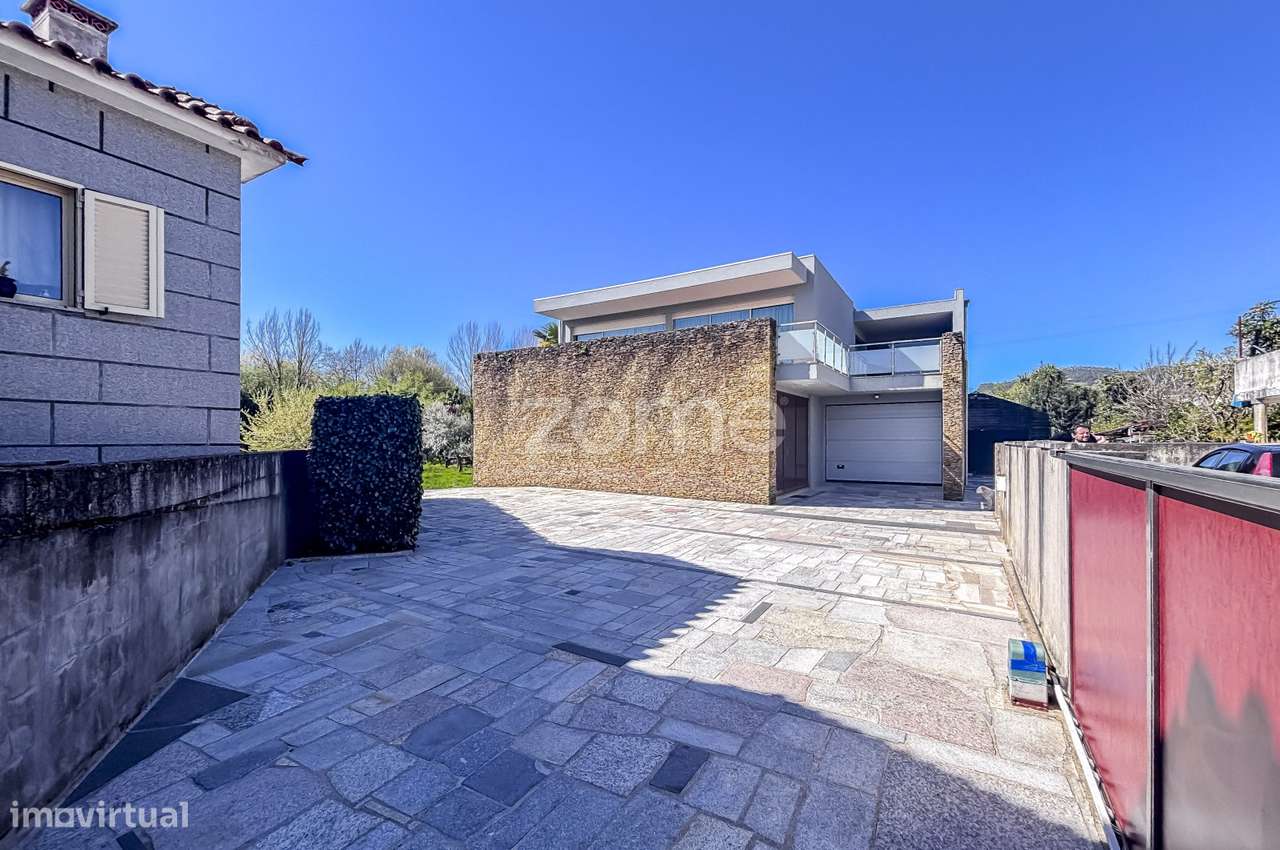 Moradia T3, Oliveira São Mateus, Vila Nova de Famalicão - Grande imagem: 4/60