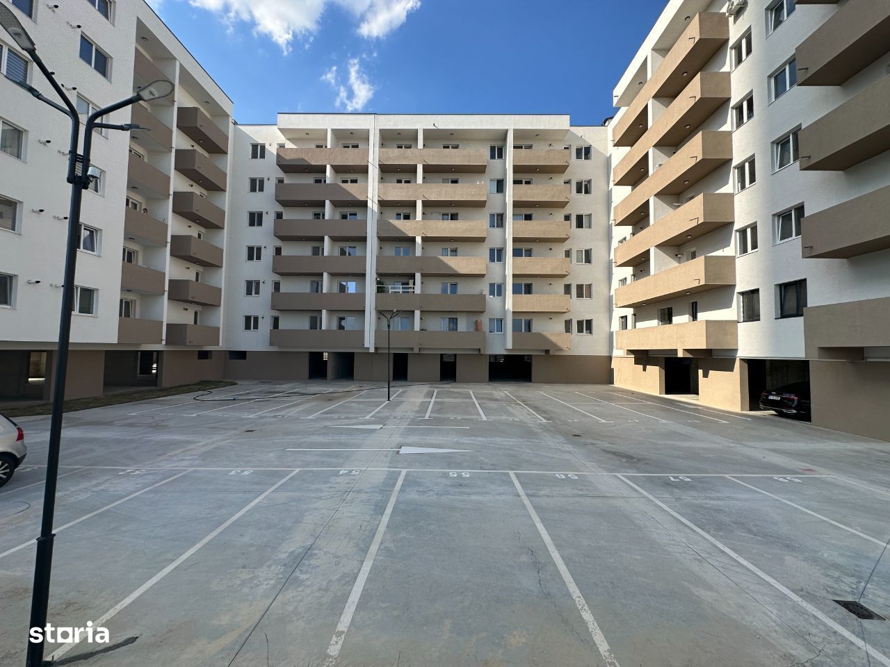 Apartament 2 camere mutare imediata Berceni zona Grand Arena