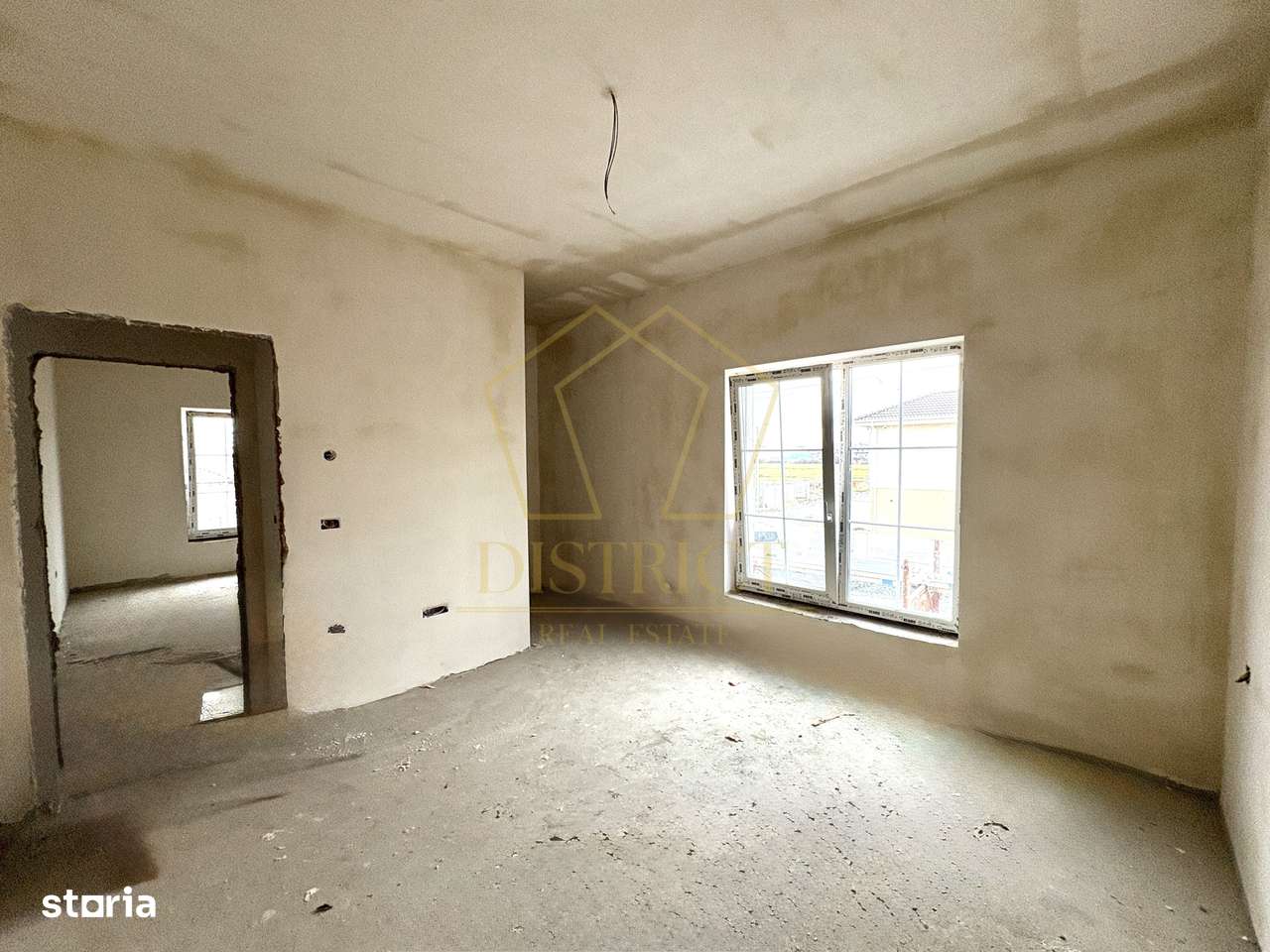 Duplex cu 4 camere, despărțit prin CARPORT | Mosnita Noua | HORNBACH - Imagine principală: 5/8